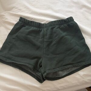 aritzia tna cozy fleece shorts XS